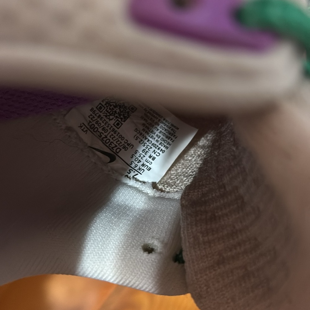 Nike React Special Edition Running Shoes - image 6